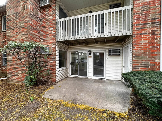 Building Photo - 4303 W Shamrock Ln