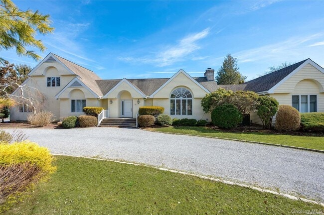 Building Photo - 16 Laila Ln