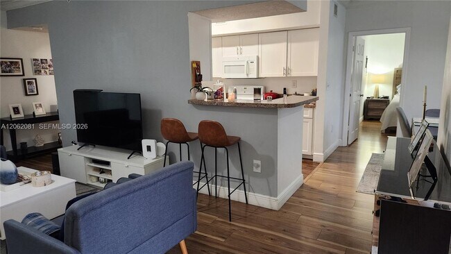 Foto del edificio - 11601 SW 2nd St