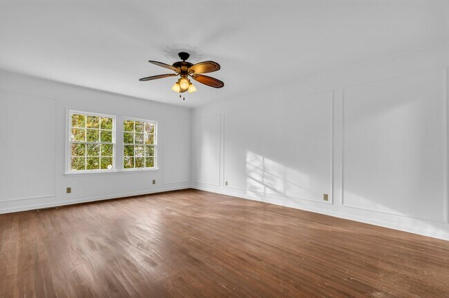 Foto del edificio - 905 8th Ave N