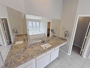 Building Photo - 14219 Kenson Ln