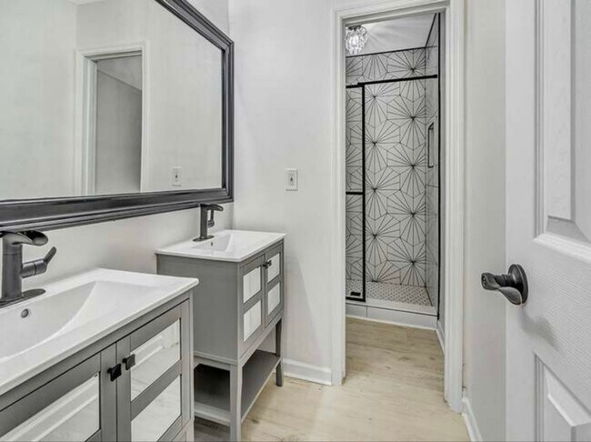 Foto del edificio - 1043 Mariners Ct