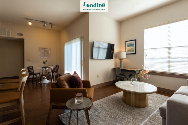 Foto del edificio - 3621 W Slaughter Ln