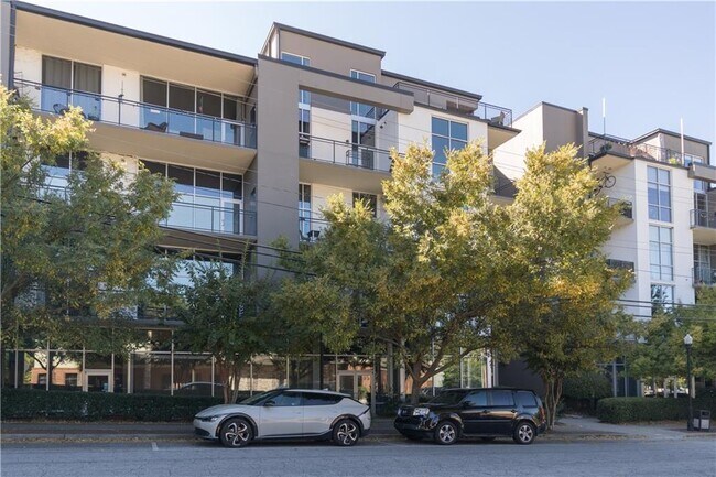 Building Photo - 3400 Malone Dr