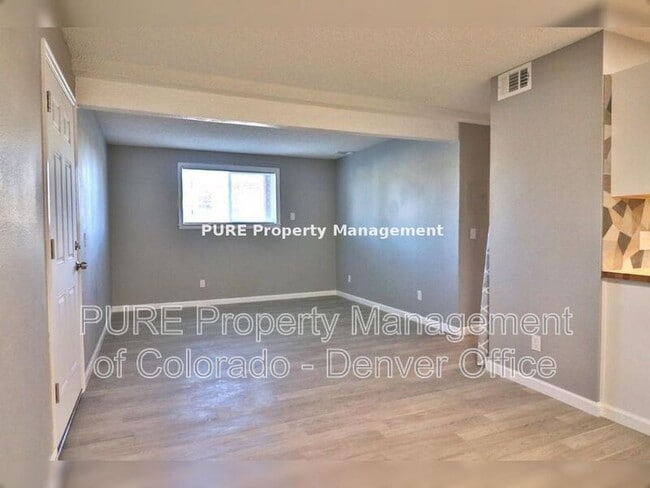 Foto del edificio - 16359 W 10th Ave