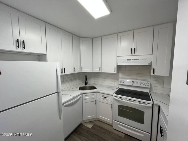 Foto del edificio - 154 Cross Slope Ct