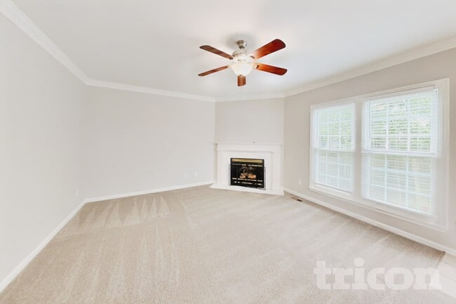 Foto del edificio - 1267 Buckingham Cir