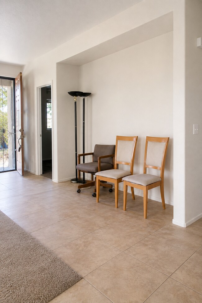 Foto del edificio - 1769 Agrigento Ave