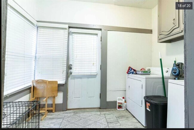 Foto del edificio - 4 br, 2 bath House - 814 South Washington ...