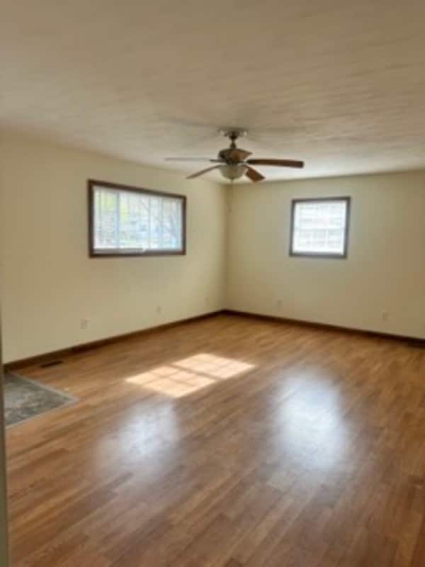 Building Photo - 714 Tackett Branch Rd