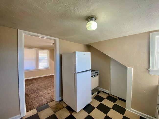 Building Photo - Welcome home!