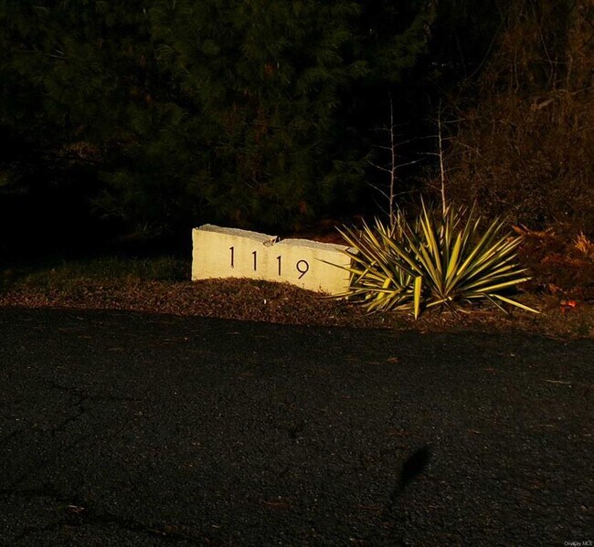 Building Photo - 1119 NY-308