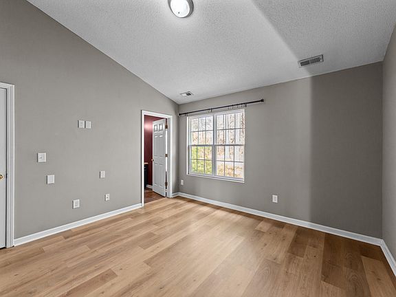 Foto del edificio - 116 Anterbury Dr