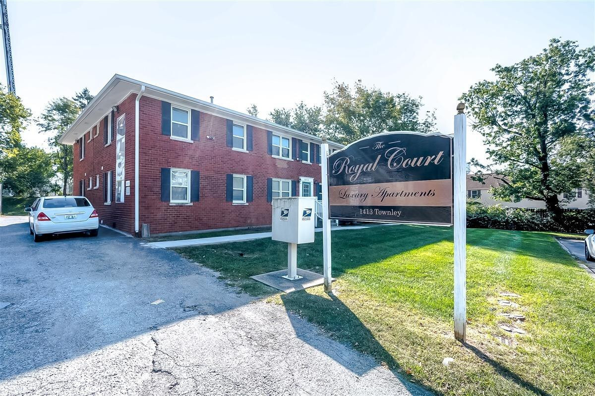Primary Photo - 1440 Townley Dr