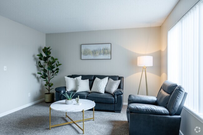 2BR, 1BA - Sierra - Living Room - Granite Valley Apartments