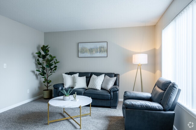 2BR, 1BA - Sierra - Living Room - Granite Valley Apartments