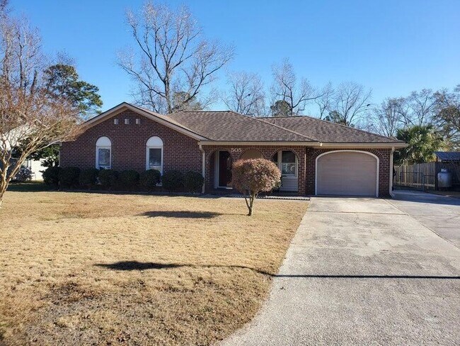 Foto del edificio - 505 Longleaf Rd