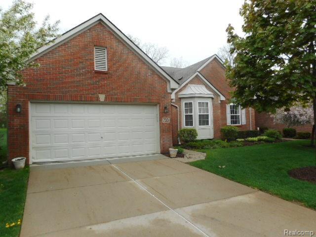 Primary Photo - 733 Woodhaven Dr