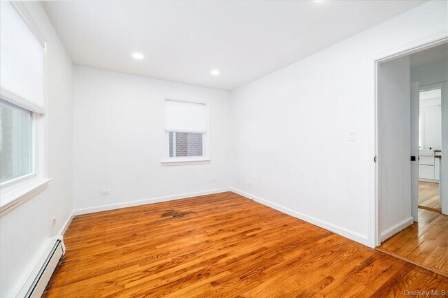 Building Photo - 5 Prospect St