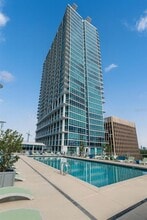 Building Photo - 150 E Robinson St