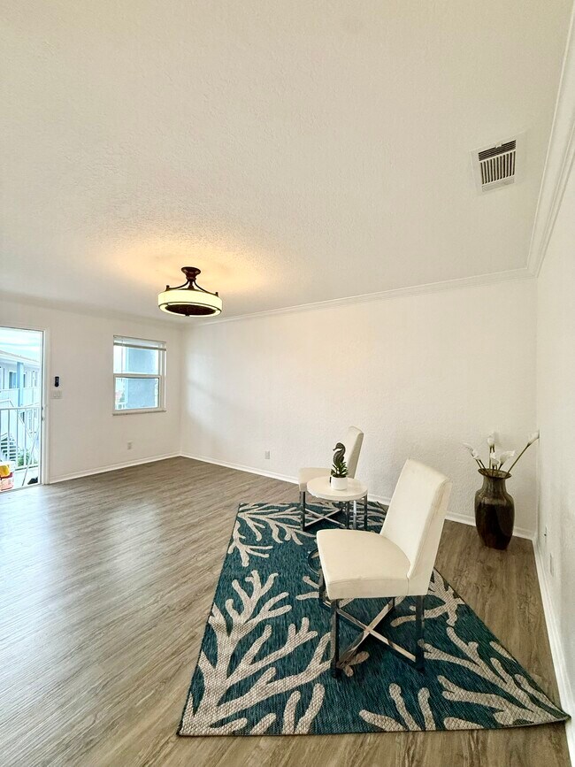 Foto del edificio - 436 Auburn Dr