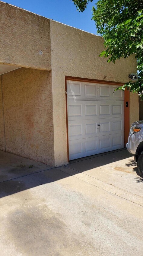 Primary Photo - 11316 Lake Nemi Dr