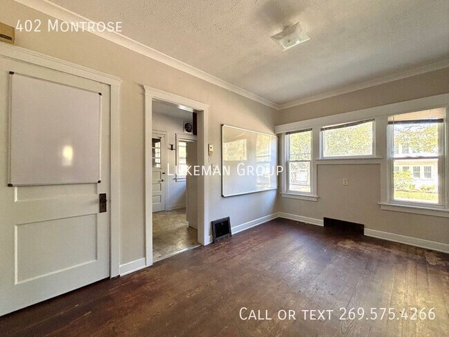 Foto del edificio - 402 Montrose-