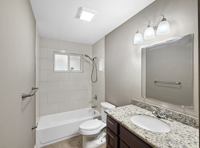 Foto del edificio - 7230 Yorktown Dr