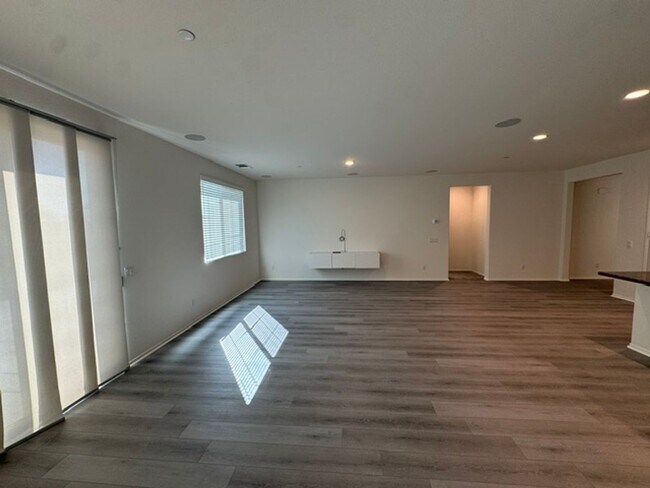 Foto del edificio - 3071 HOMEWARD St