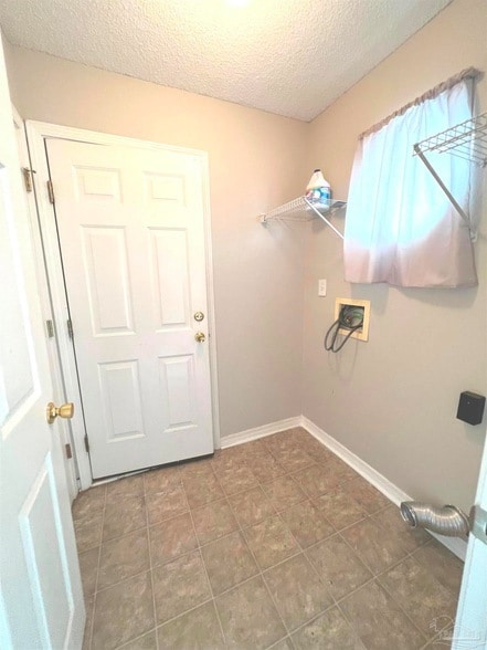 Building Photo - 10539 Wilderness Ln