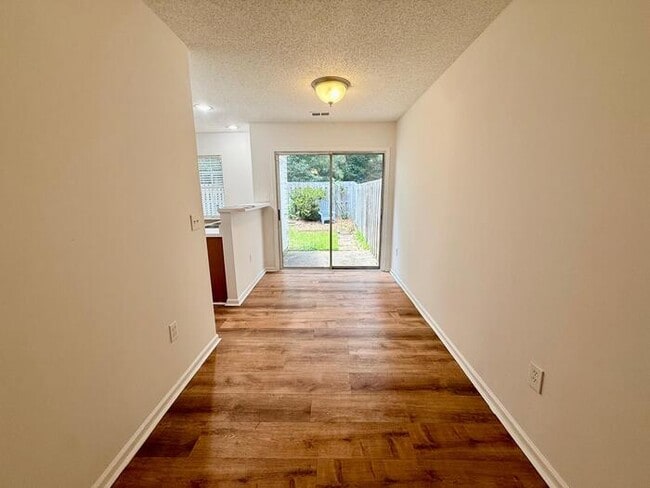Building Photo - 15536 Asterwind Ct