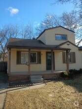 Building Photo - 1872 Almont St