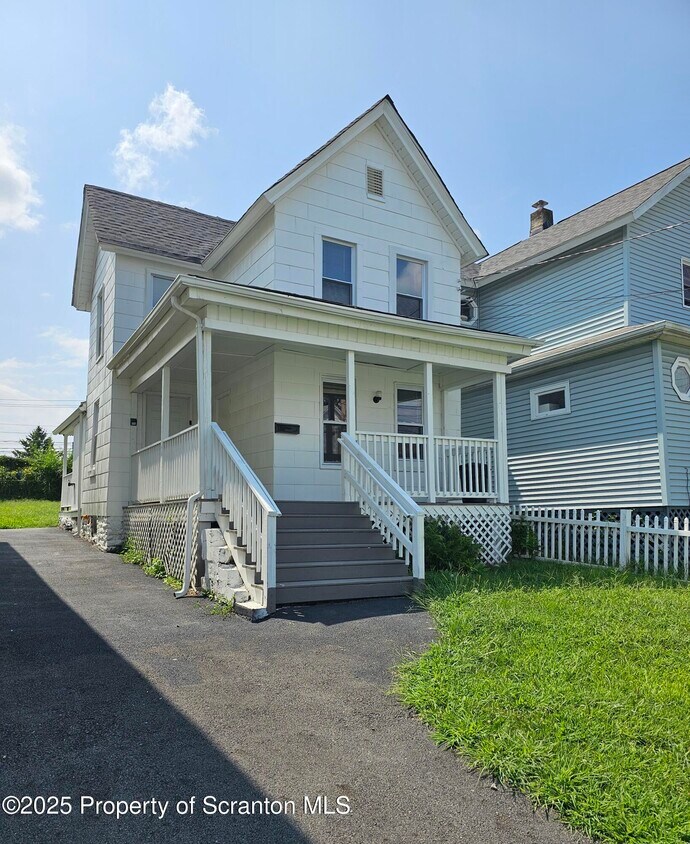 Foto principal - 325 Ferdinand St