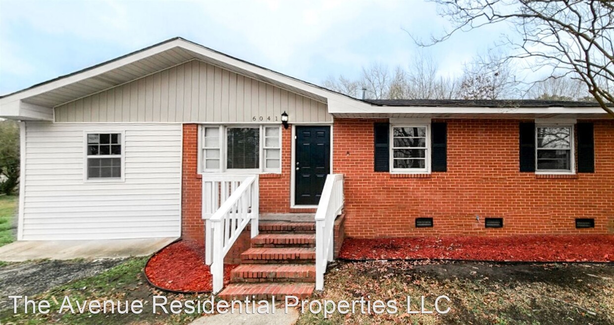 Primary Photo - 4 br, 2 bath House - 6041 Blairmore Place
