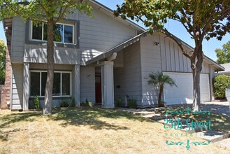 Building Photo - 9433 Roseport Way
