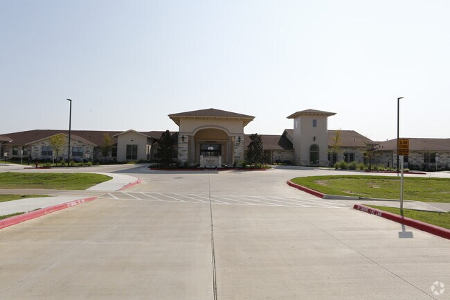 Building Photo - Emerald Cottages of Round Rock