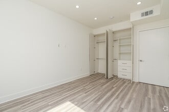 Building Photo - The Luxe Residential