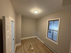 Building Photo - 71 W 17th St