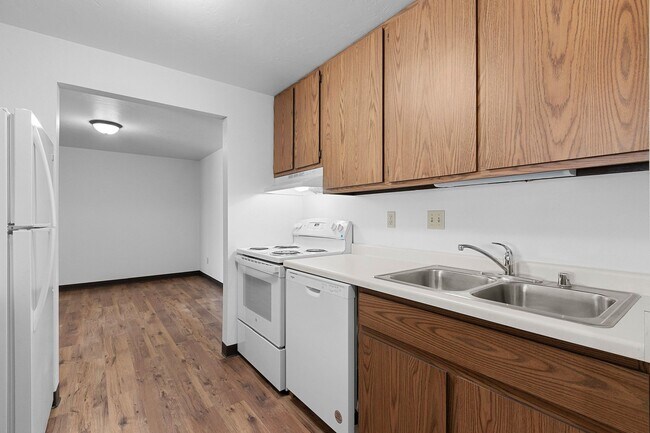 Building Photo - Wintergreen