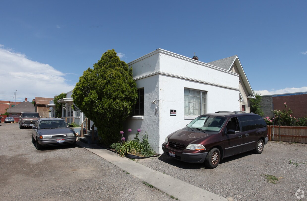 Primary Photo - 120 7th St N