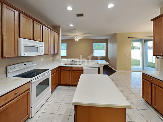 Foto del edificio - 7538 Dragon Fly Loop