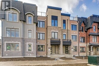 Building Photo - 61 York Downs Blvd