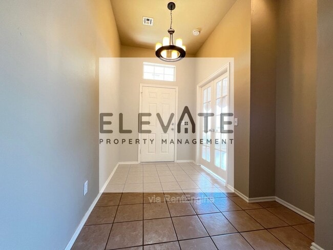 Building Photo - 1709 Del Simmons Dr