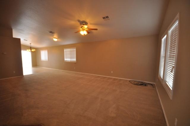 Building Photo - 10765 Gossamer St