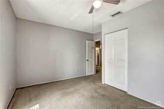 Building Photo - 800 NW Fork Rd