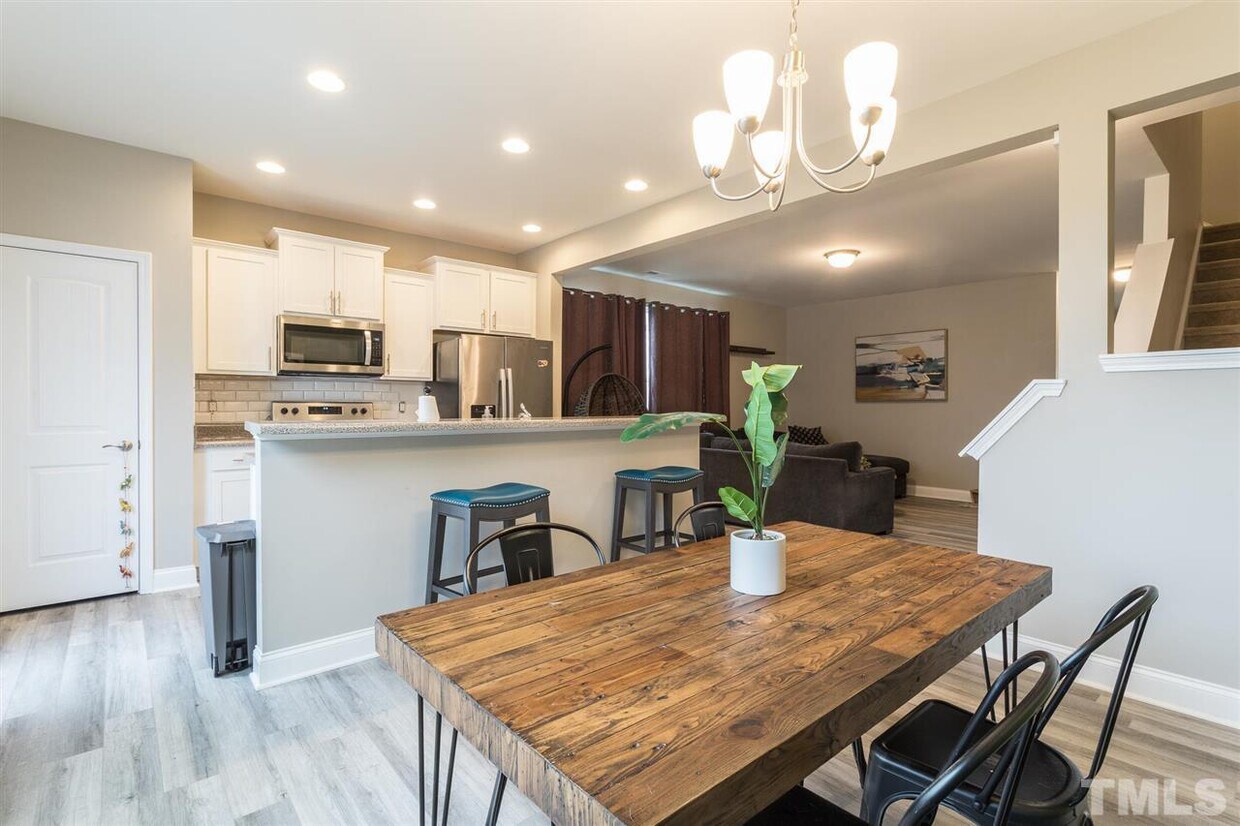 Foto principal - Room in Townhome on Princess Lita Way