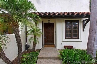 Building Photo - 8682 Villa La Jolla Dr
