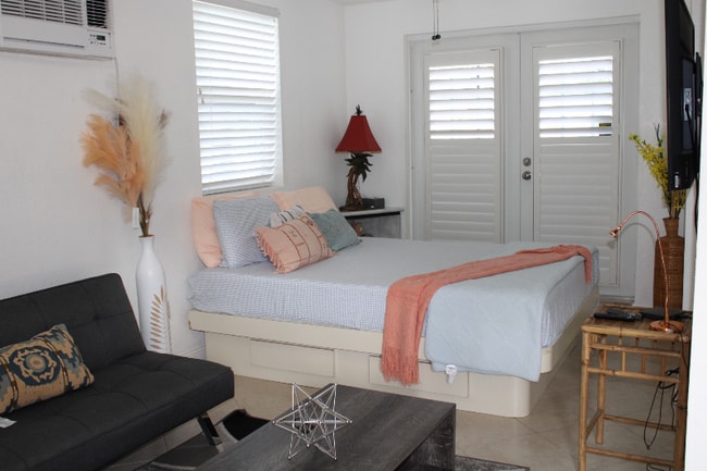 Photo - 19735 NW 6th Pl House