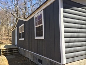 Building Photo - 3737 Junaluska Rd