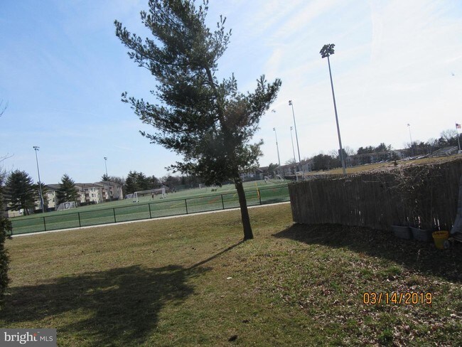 Building Photo - 46 Buttonwood Rd